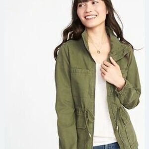 Old Navy Women's Twill Utility Jacket in Hunter Pines